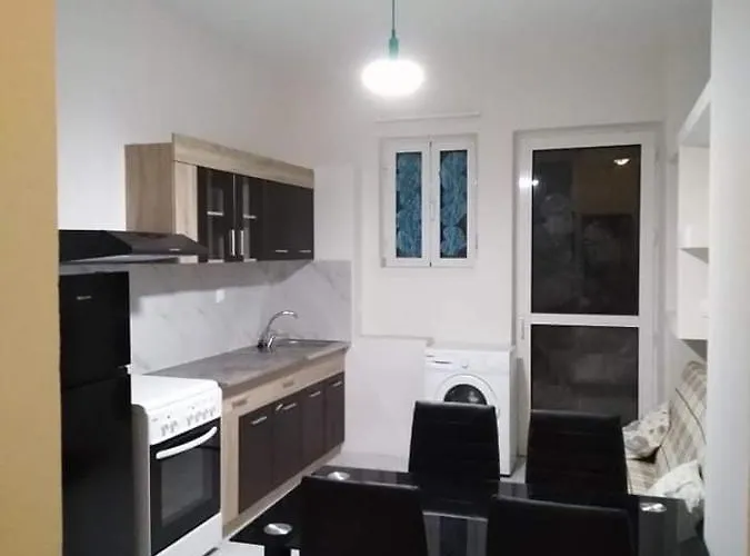 Apartment Alexandra *