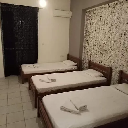 Alexandra * העיירה רתימנו